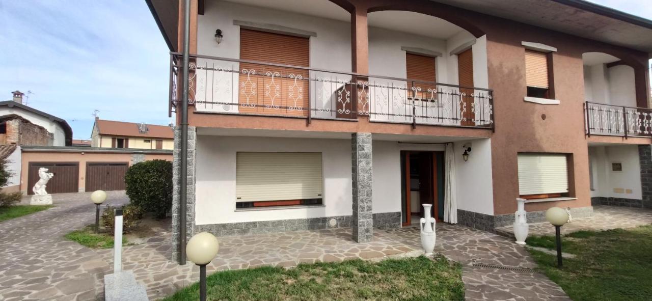 Villa Gaudi Cornegliano Laudense Exterior photo